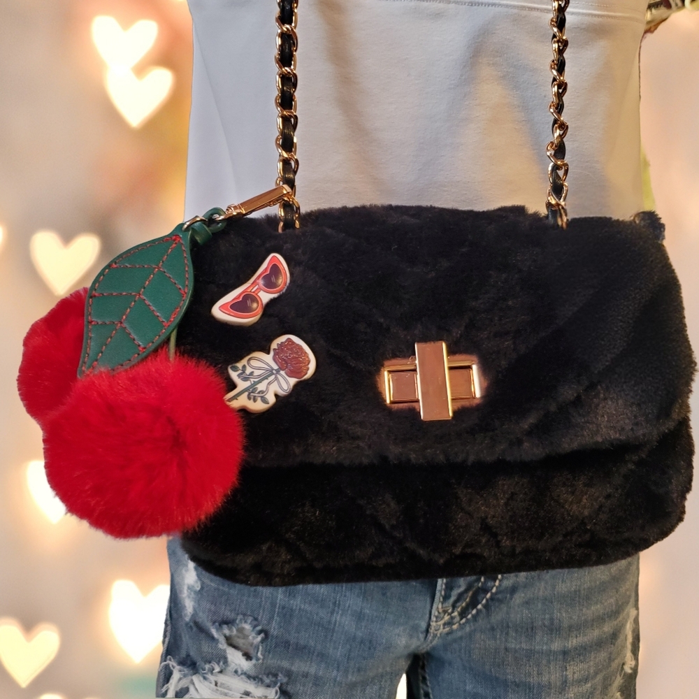 🍒 ALDO Viral Cherry Faux Fur Chain Bag – NEW WITH‎ TAGS